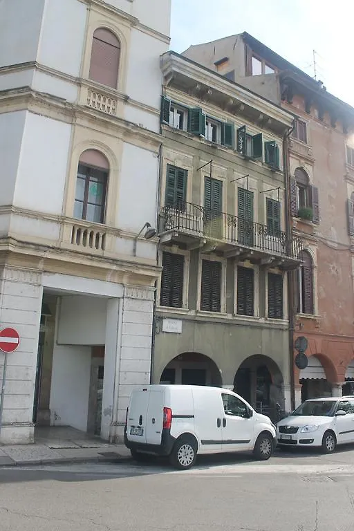 Residenza San Tomaso Hotel Verona 0*,  Itália