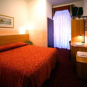 *** Hotel Assarotti Italië