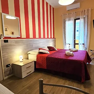 2* Gasthuis L'Opera Rooms